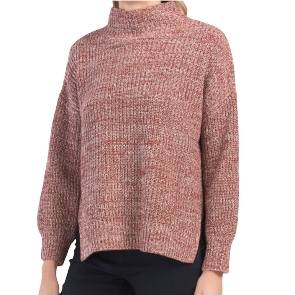 CUPCAKES & CASHMERE NWT Cotton Shaker Knit Sweater Size Medium in Cinnamon